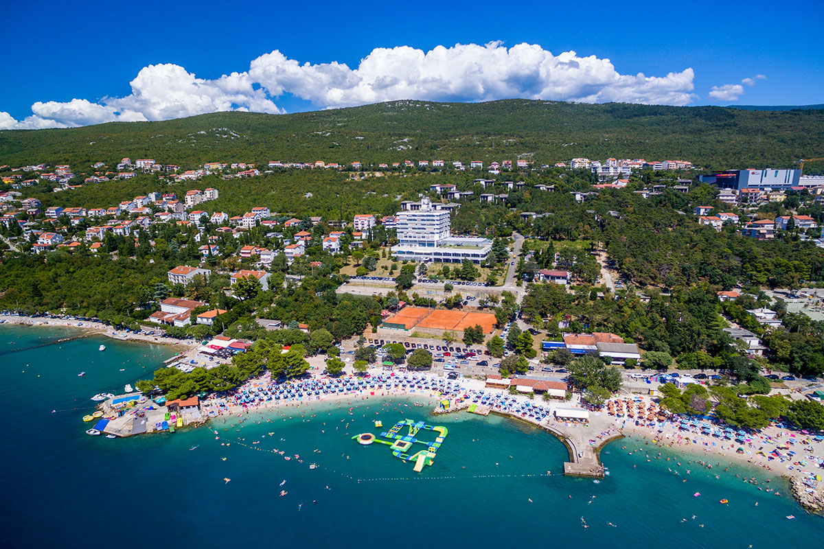 Hrvatska, Crikvenica, Hotel i depandansa Omorika